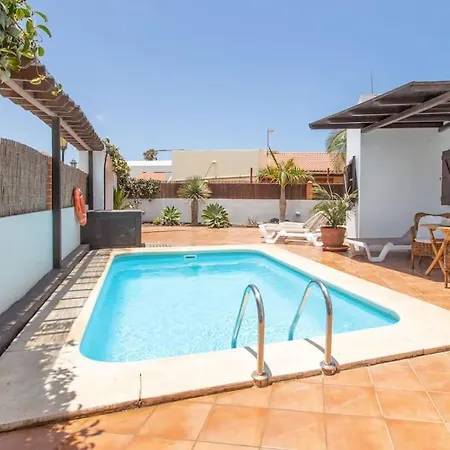 Rustica -heated Pool & Garden Near The * קורלחו