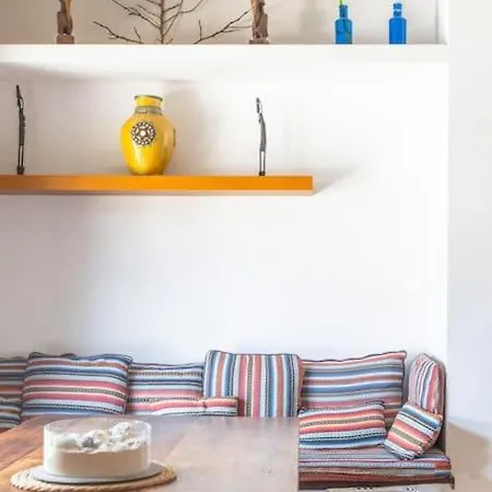 Rustica -heated Pool & Garden Near The Κοραλέχο