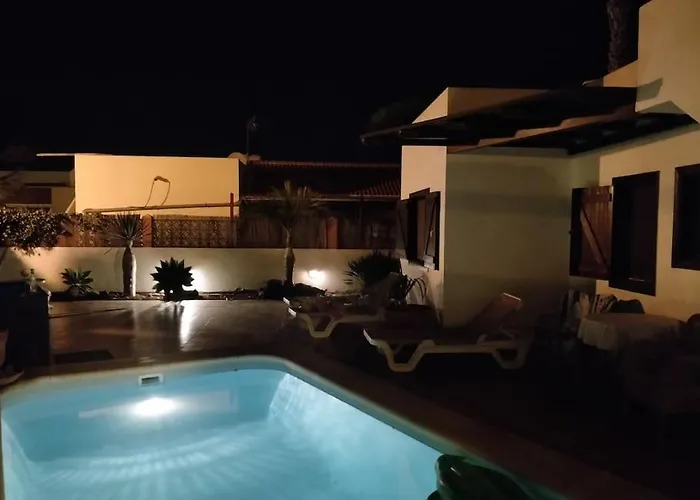 Villa Rustica -heated Pool & Garden Near The