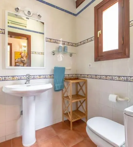 Rustica -heated Pool & Garden Near The Villa *