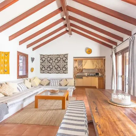 Rustica -heated Pool & Garden Near The *