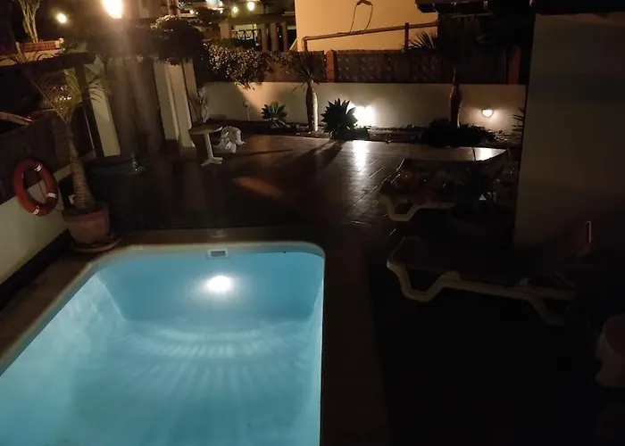 فيلة Rustica -heated Pool & Garden Near The *